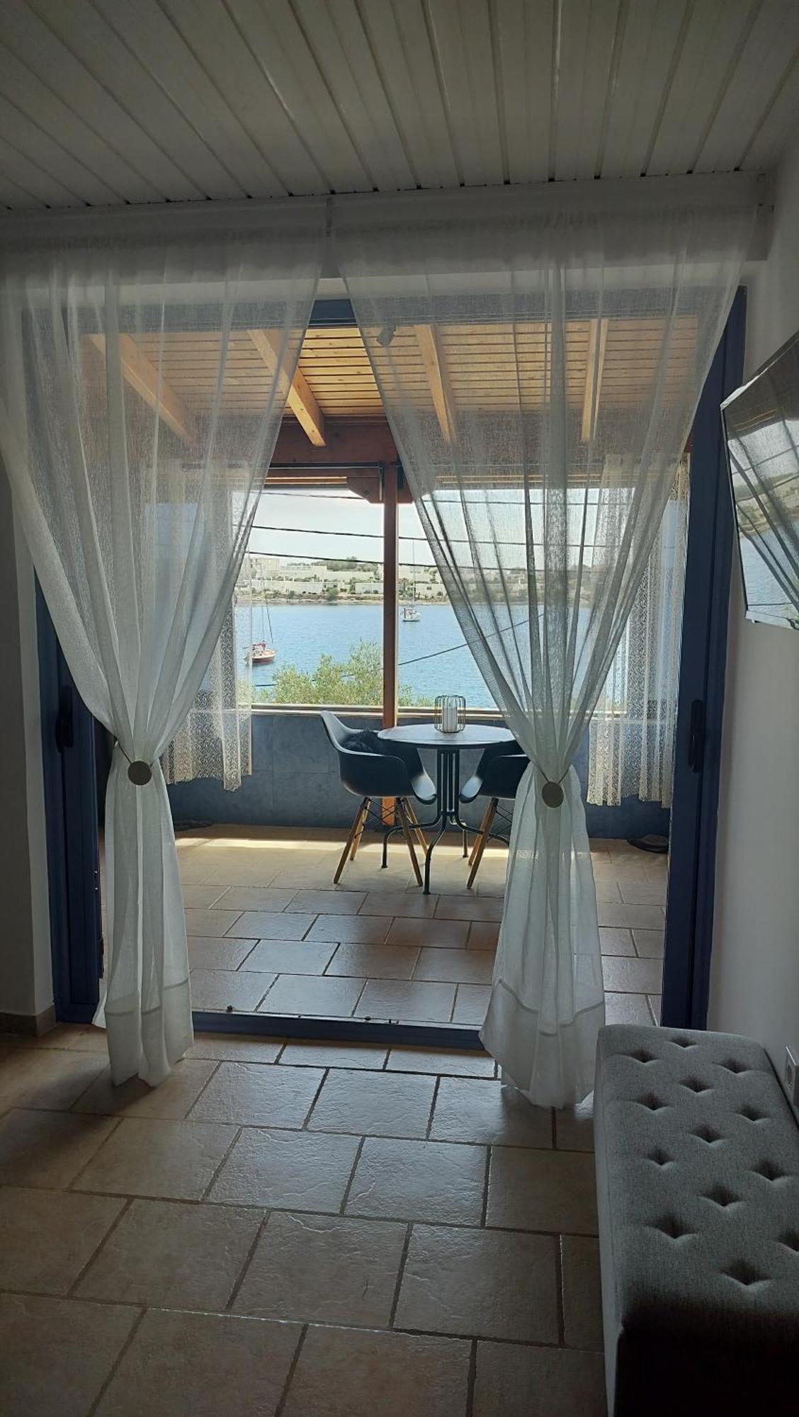Cap Sounion Seafront Apartments -Adults Only Luaran gambar